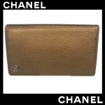 CHANEL シャネル ゴールド 二つ折り長財布　ココマーク　ココボタン シンプル　レディース　ゴージャス